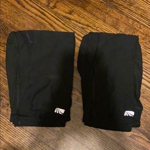 2 black Marika Girl Capri